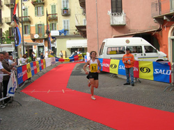 Simone Iannone primo classificato della 2a Maratonina della Valle Intrasca