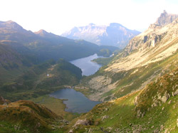 Lago di Pianboglio e Lago di Devero dal sentiero tra la Bocchetta d'Arbola e l'Alpe Forno