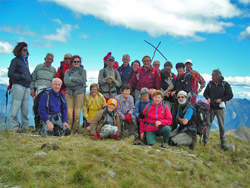 Il CAI Verbano sulla Cima Camughera: il gruppo degli escursionisti