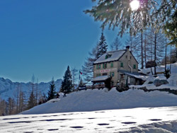 Con le ciaspole con il CAI Verbano in Val Divedro: il Rifugio Crosta all'Alpe Solcio