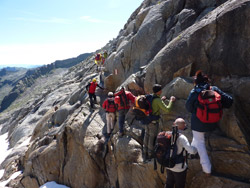 Con il CAI Verbano nel Parco Naturale dell'Alta Valle Antrona: passaggi su roccia nei pressi delle Coronette