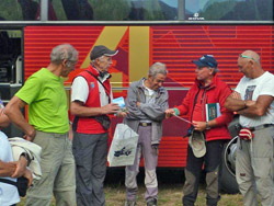 Il CAI Verbano alle Dolomiti Orientali – gruppo del Popera: i saluti con il CAI Comelico e consegna del Gagliardetto
