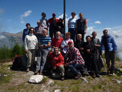 Il CAI Verbano sul Pizzo Salmone in Val Onsernone nel Canton Ticino (CH): foto di gruppo