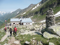 CAI Verbano - escursione alpinistica all'Adula in Canton Ticino: rientro alla Capanna Adula UTOE