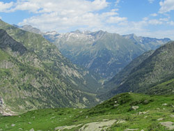 CAI Verbano - Macugnaga-Passo del Turlo-Alagna: uno sguardo all'indietro, la Val Quarazza