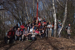 CAI Verbano: Quatar pass su i sentè da ça nosta: foto di gruppo sul Monte Cimolo