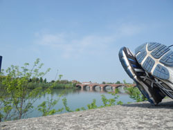 CAI Verbano - in bicicletta sul lungo Po di Torino: il Ponte Vecchio di San Mauro Torinese (immagine da premio fotografico, da vedere ingrandita nella galleria)