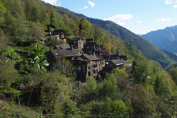 CAI Verbano - Alpeggi di Viganella - Valle Antrona: Alpe Zonca