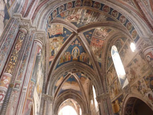 CAI Verbano - trekking in Salento: all'interno della Basilica di Santa Caterina d'Alessandria