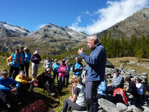 CAI Verbano - Valle Antrona, Campliccioli, alpi Lareccio e Lombraoro: lezione di Paolo Crosa Lenz all'Alpe Lareccio