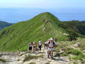 CAI Verbano: Trekking in Liguria - Genova Nervi e monti circostanti: dalla cresta del M.Moro verso il M.Fasce