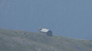 CAI Verbano - Monte Roisetta Punta Sud (m 3324) da Cheneil in Valtournenche: sullo sfondo il santuario di Clavalitè